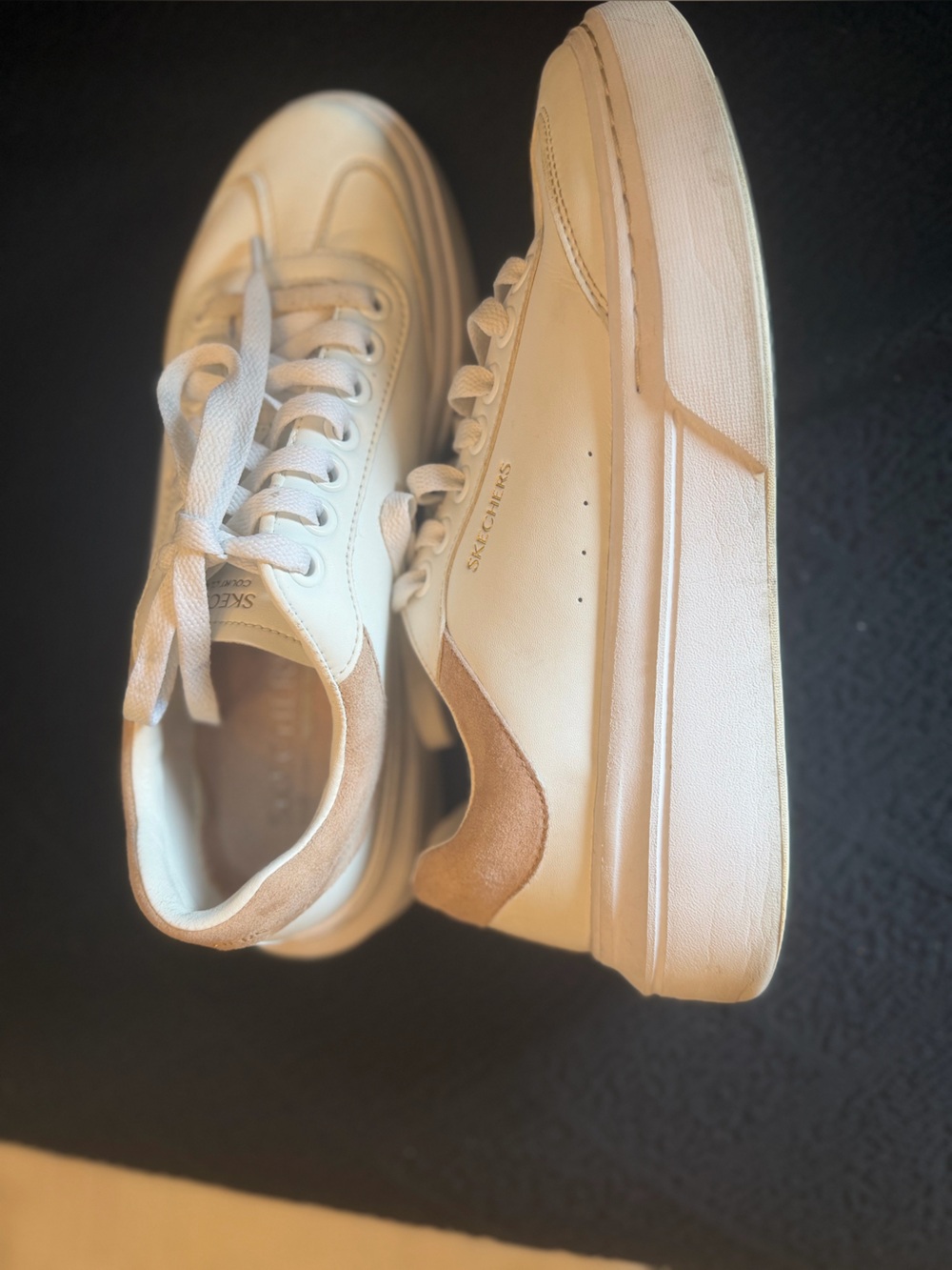 Skechers Cream & Tan Platform Lace-Up Sneakers